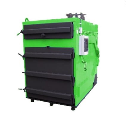 Kocioł AgroWarmer 250 KW na słomę i biomasę. Zielony kocioł z czarnymi drzwiczkami.