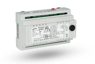 Moduł rozszerzający MX01 do kotła ecoMAX 800. Widok z boku.